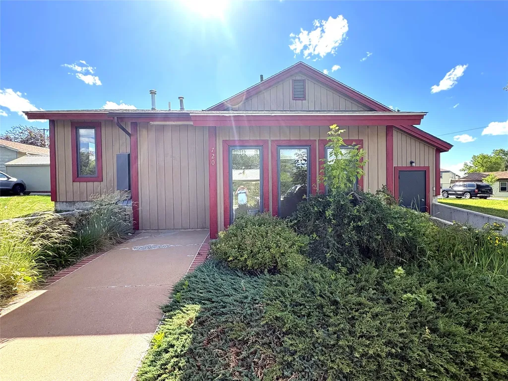 720 N Cooke Street Helena MT 59601