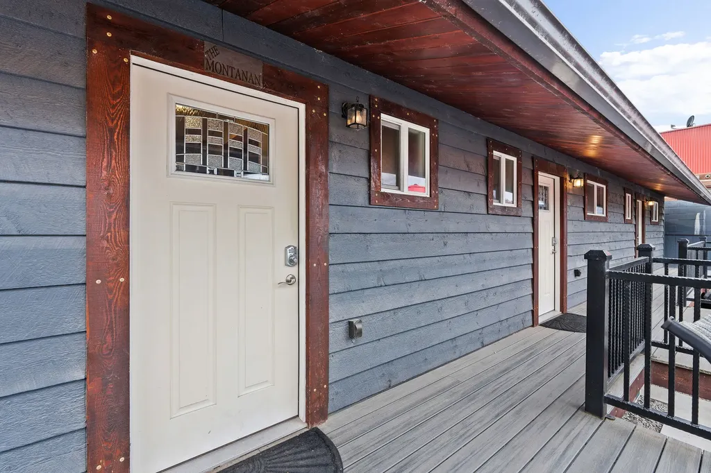 473 Osborn Avenue Bigfork MT 59911