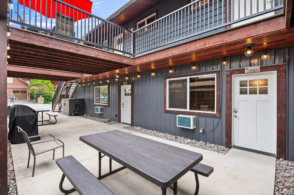 473 Osborn Avenue Bigfork MT 59911