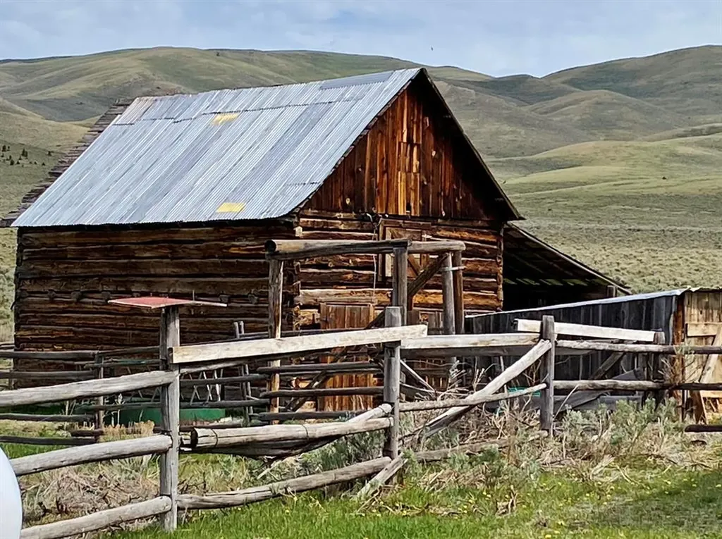 8950 Chevallier Drive Helena MT 59602