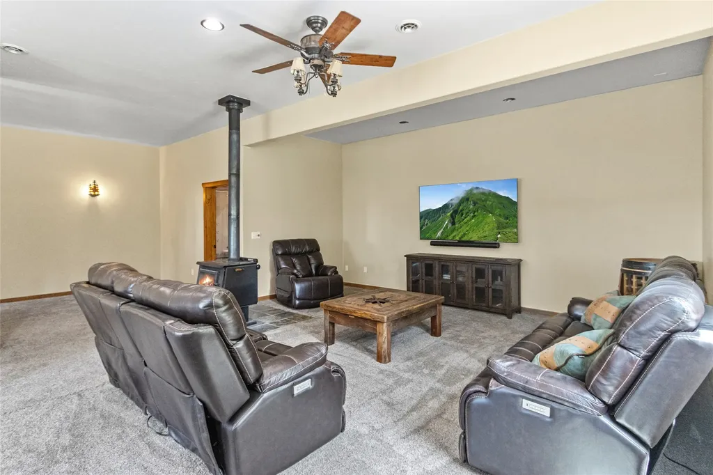 184 High Road Kalispell MT 59901