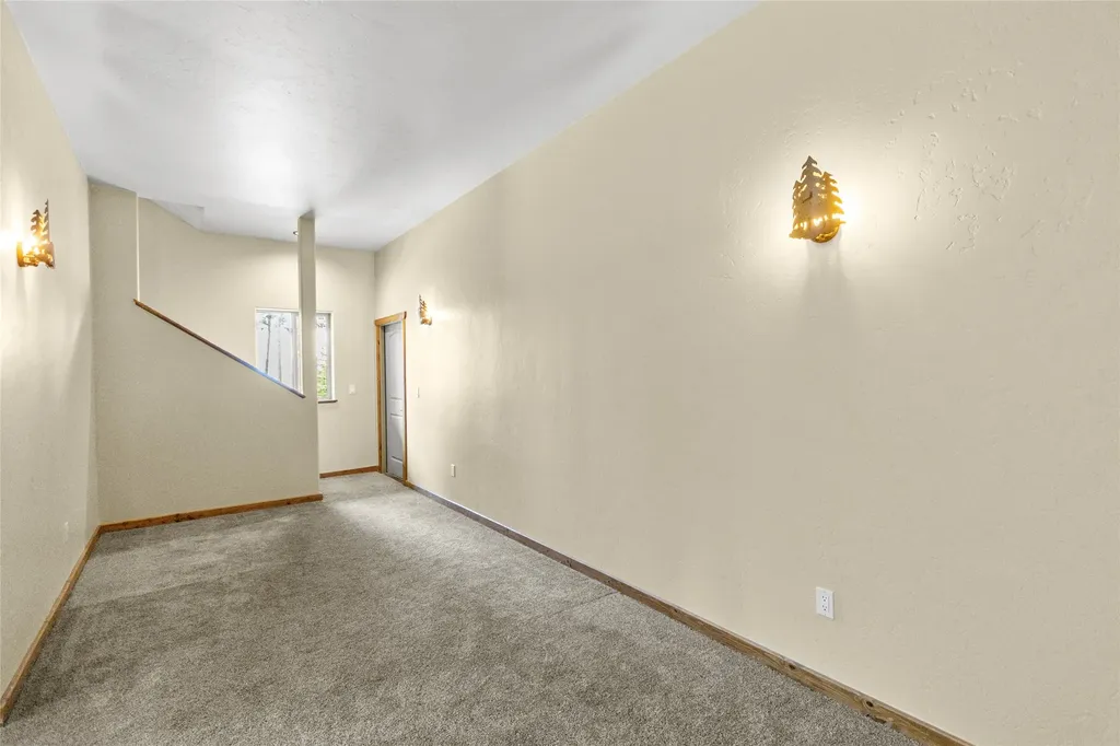 184 High Road Kalispell MT 59901
