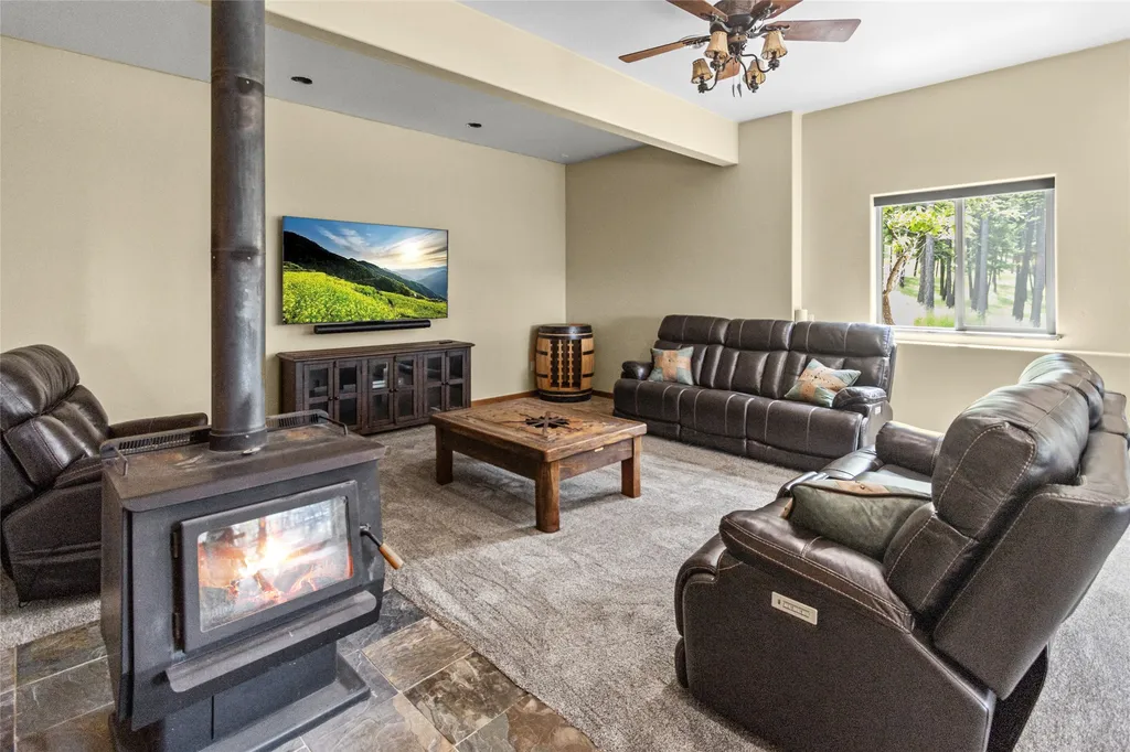 184 High Road Kalispell MT 59901