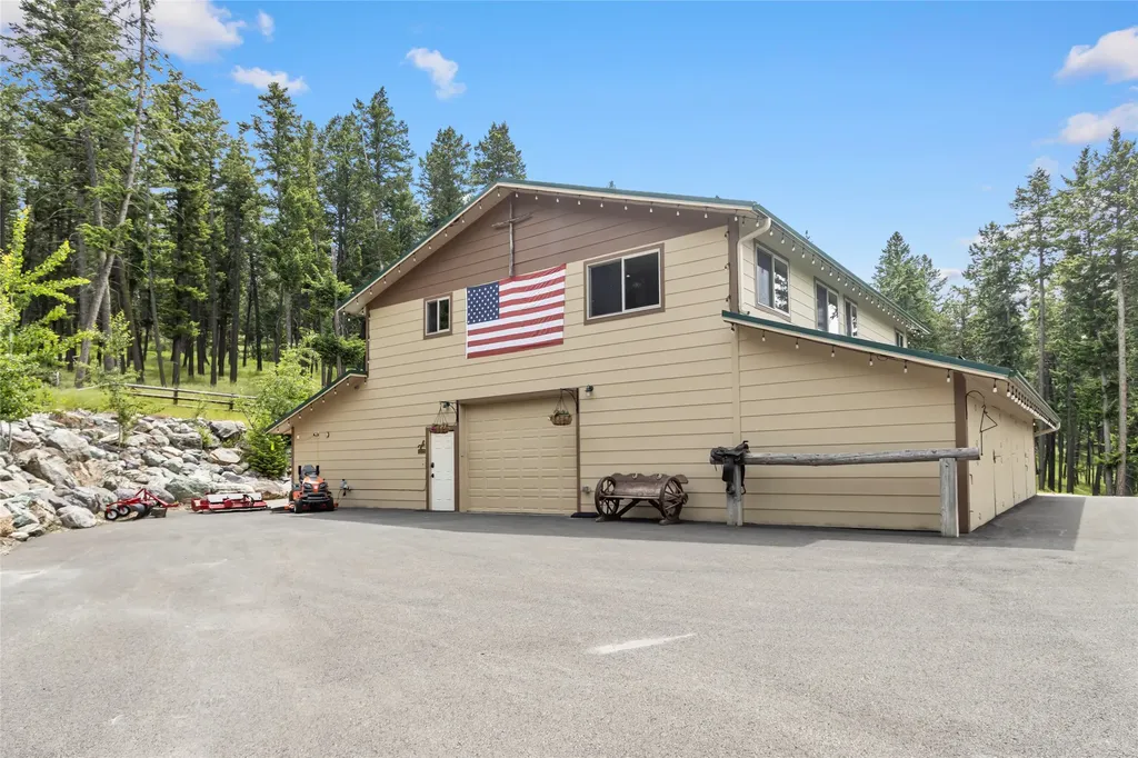 184 High Road Kalispell MT 59901