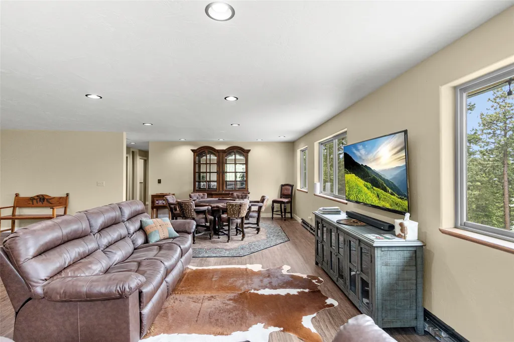 184 High Road Kalispell MT 59901
