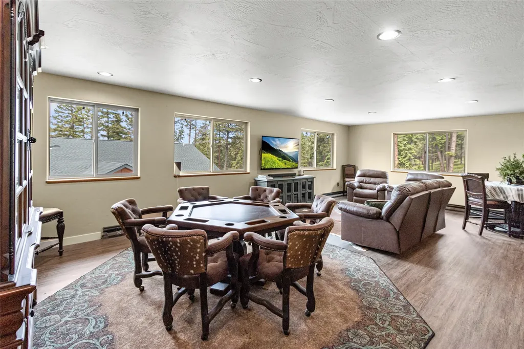 184 High Road Kalispell MT 59901