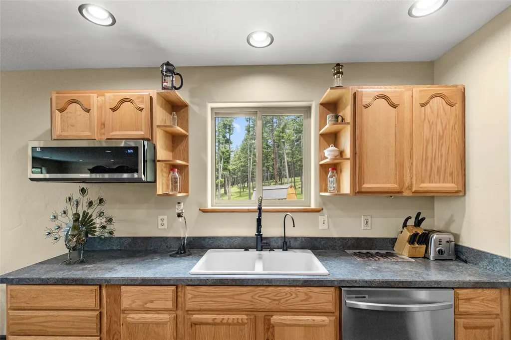 184 High Road Kalispell MT 59901