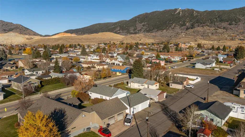 2945 Amherst Avenue Butte MT 59701