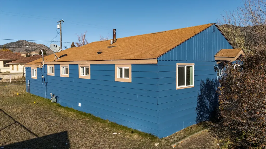 2945 Amherst Avenue Butte MT 59701