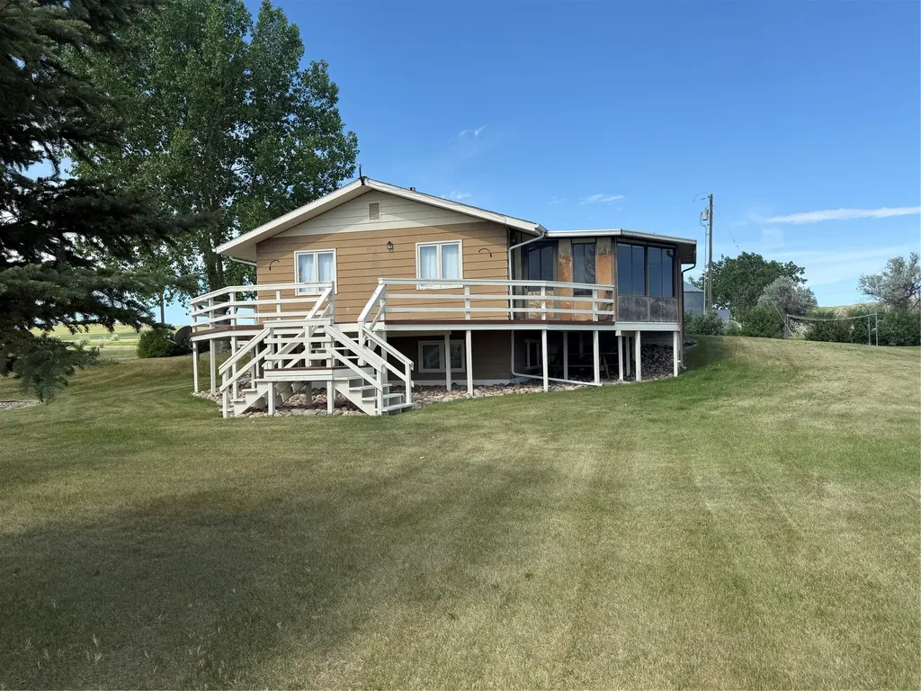 404 Flagler Avenue Geraldine MT 59446