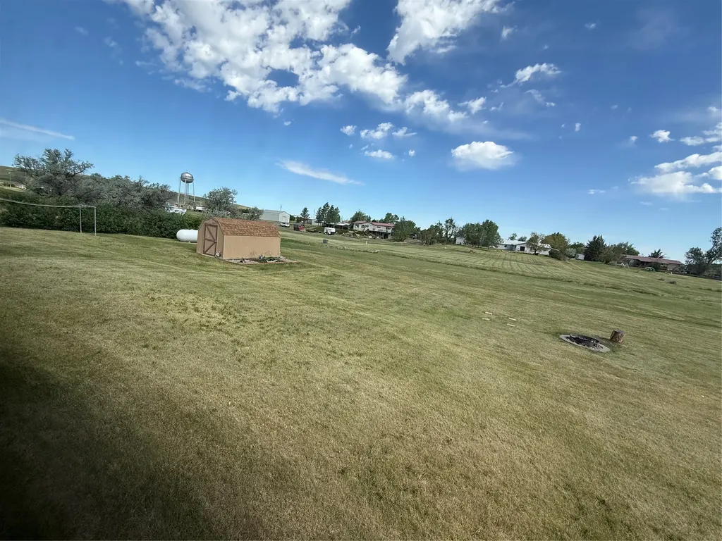404 Flagler Avenue Geraldine MT 59446