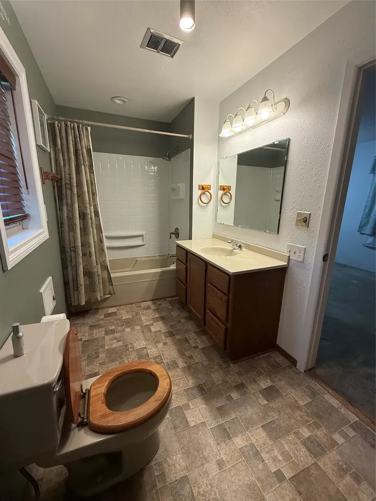 404 Flagler Avenue Geraldine MT 59446