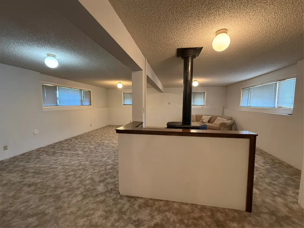 404 Flagler Avenue Geraldine MT 59446