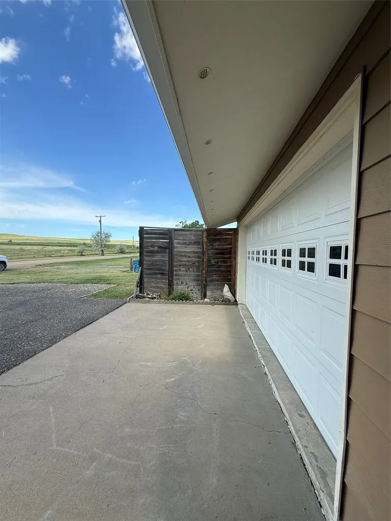 404 Flagler Avenue Geraldine MT 59446