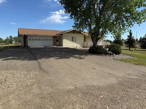 404 Flagler Avenue Geraldine MT 59446
