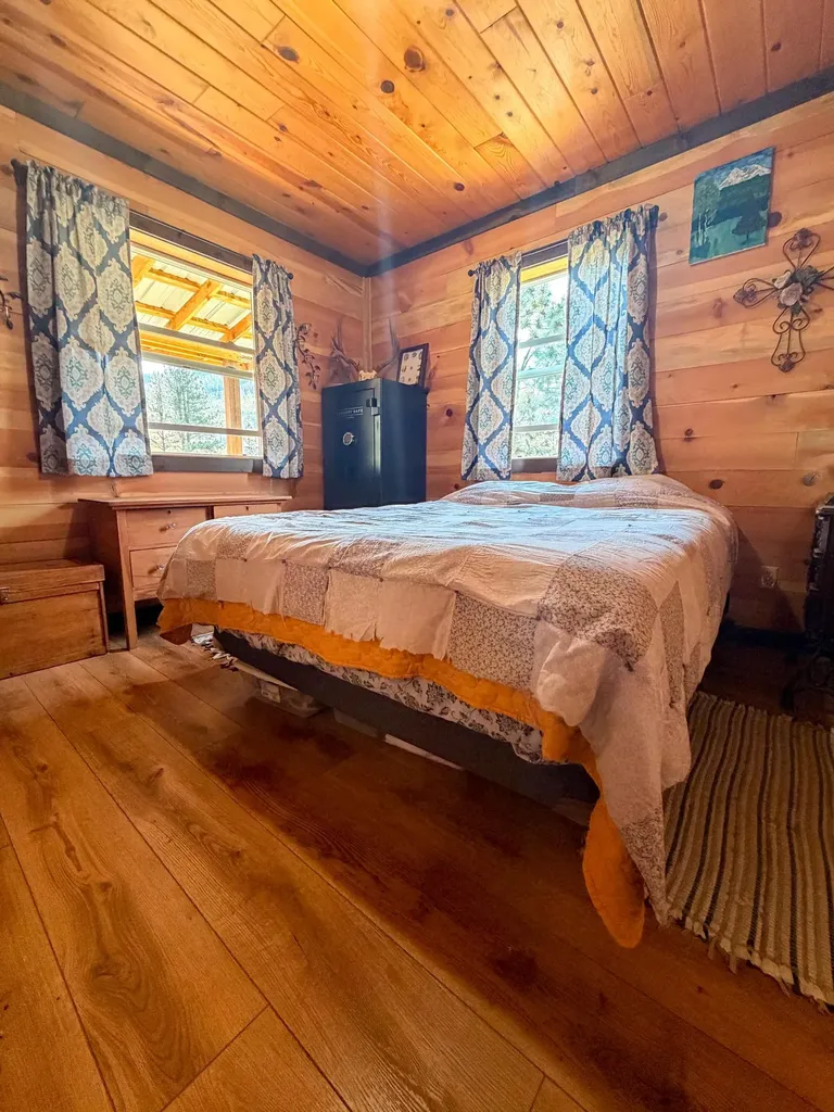 407 Mclaughlin Creek Road Paradise MT 59856