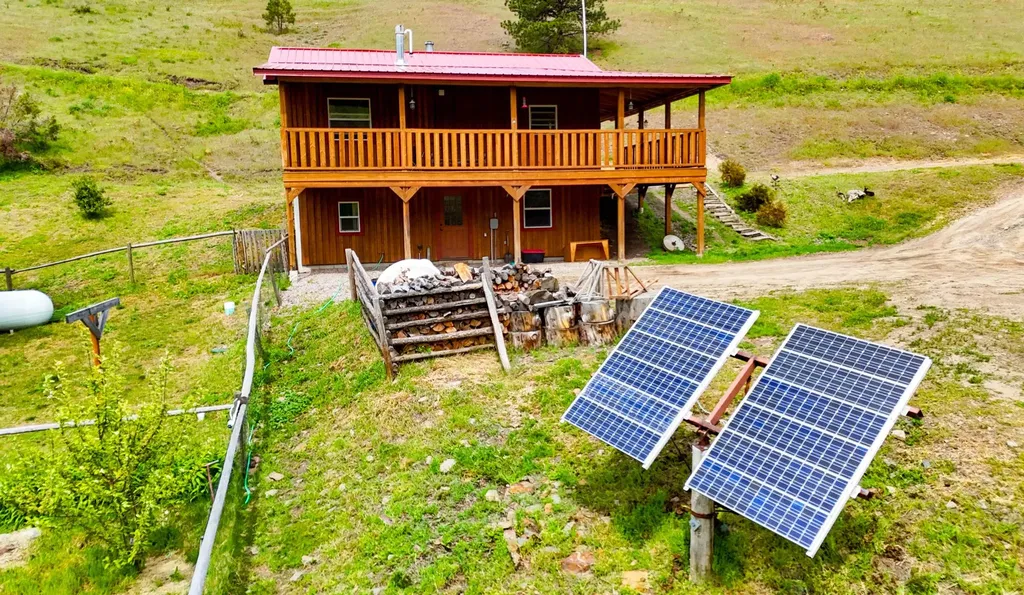 407 Mclaughlin Creek Road Paradise MT 59856