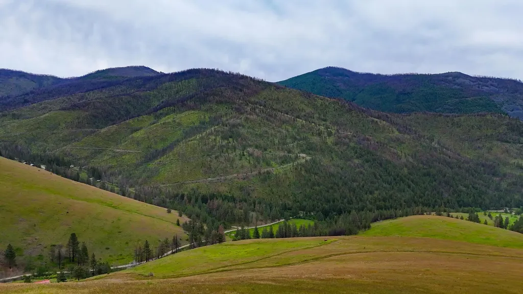 407 Mclaughlin Creek Road Paradise MT 59856