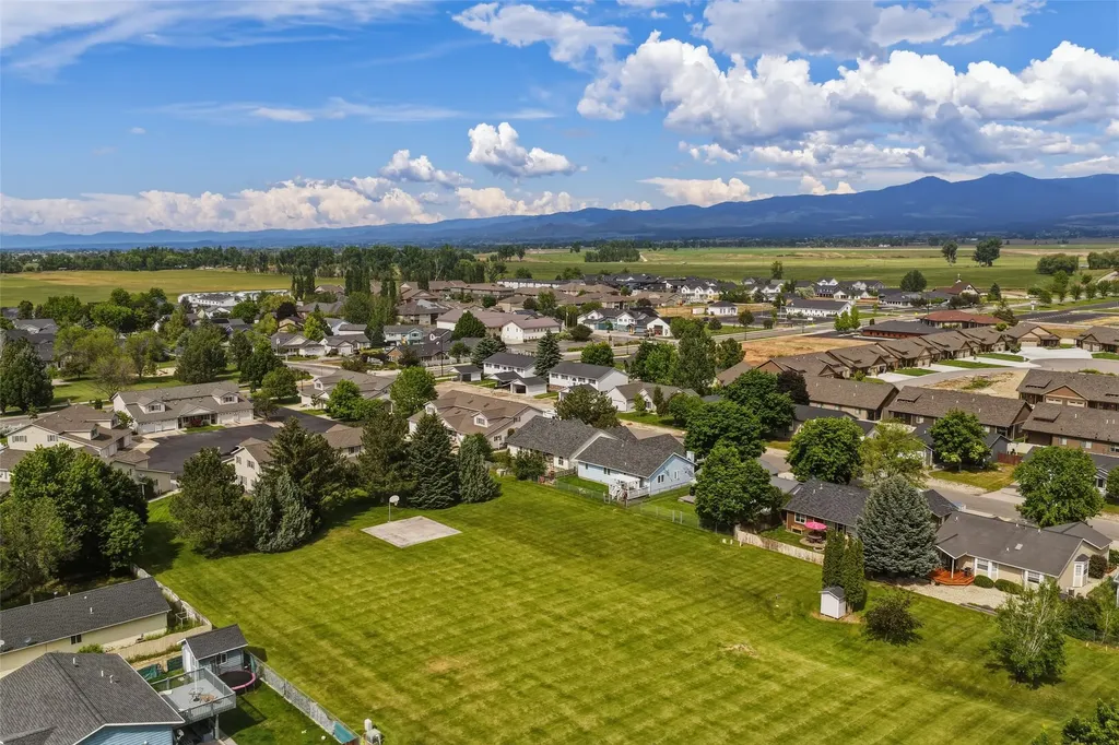 135 Alice Avenue Hamilton MT 59840