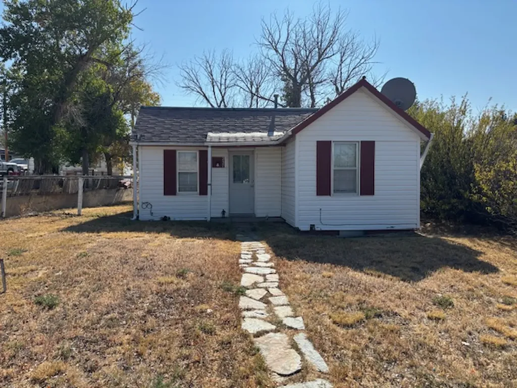237 2nd Avenue SW Cut Bank MT 59427