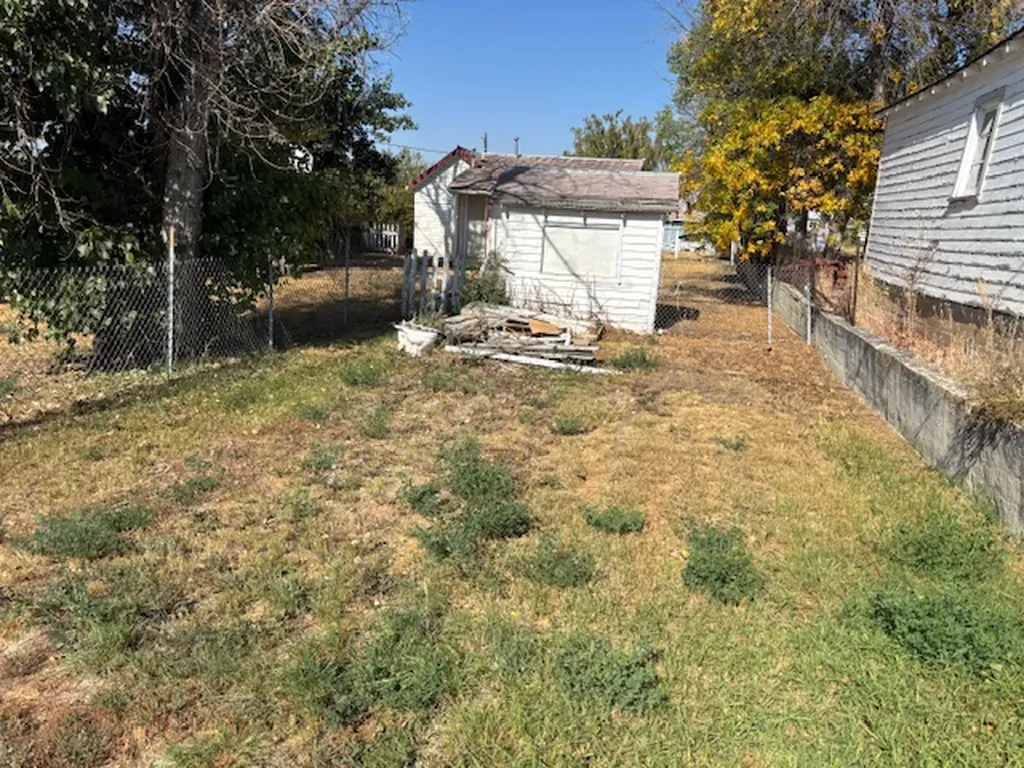 237 2nd Avenue SW Cut Bank MT 59427
