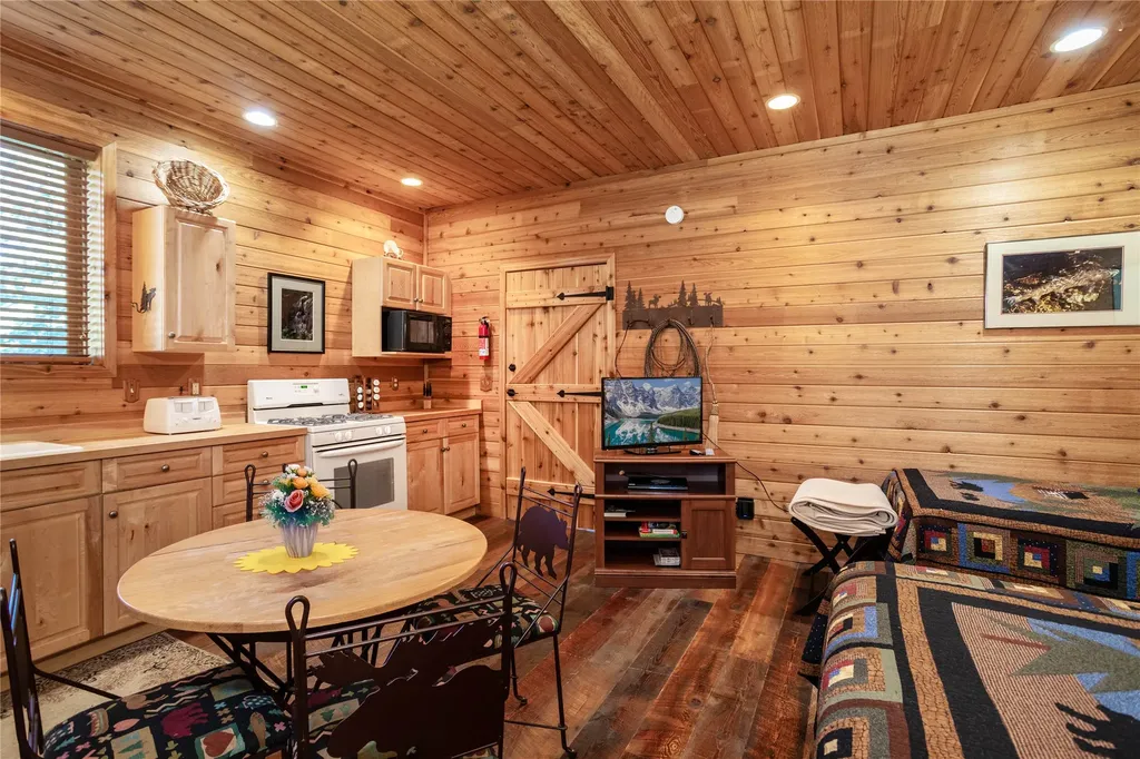 13518 Sylvan Drive Bigfork MT 59911
