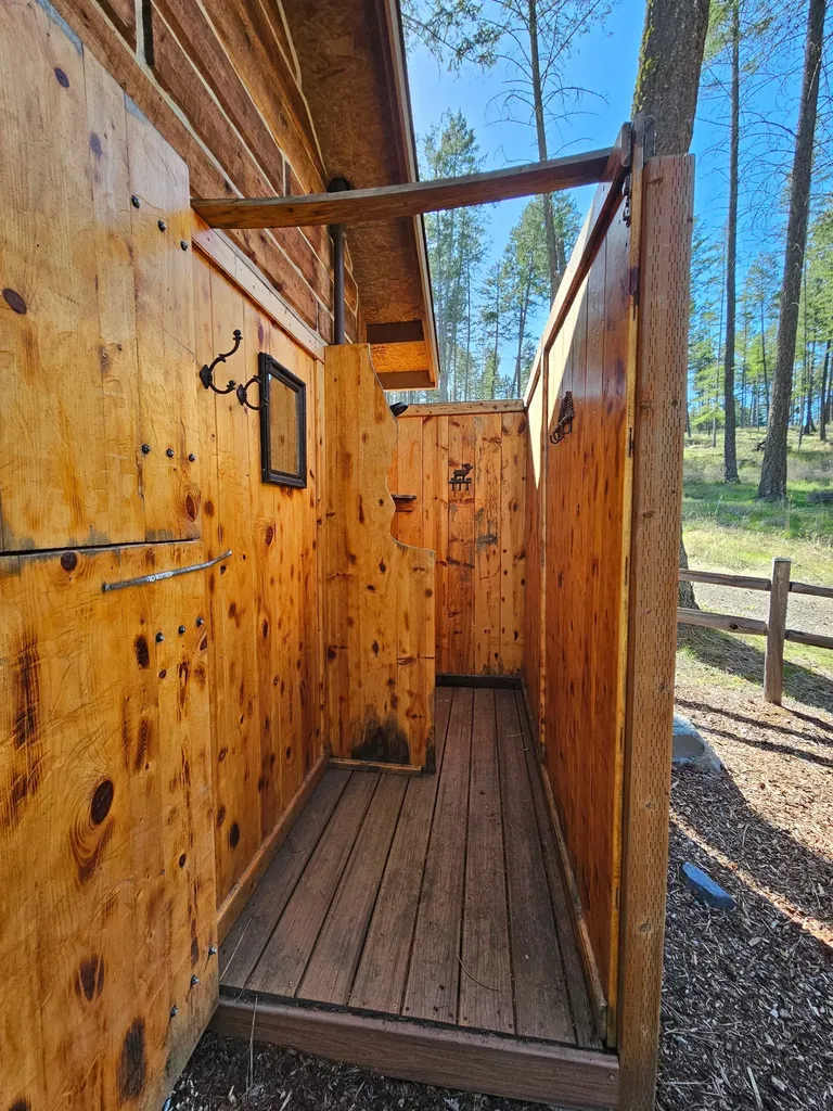 13518 Sylvan Drive Bigfork MT 59911