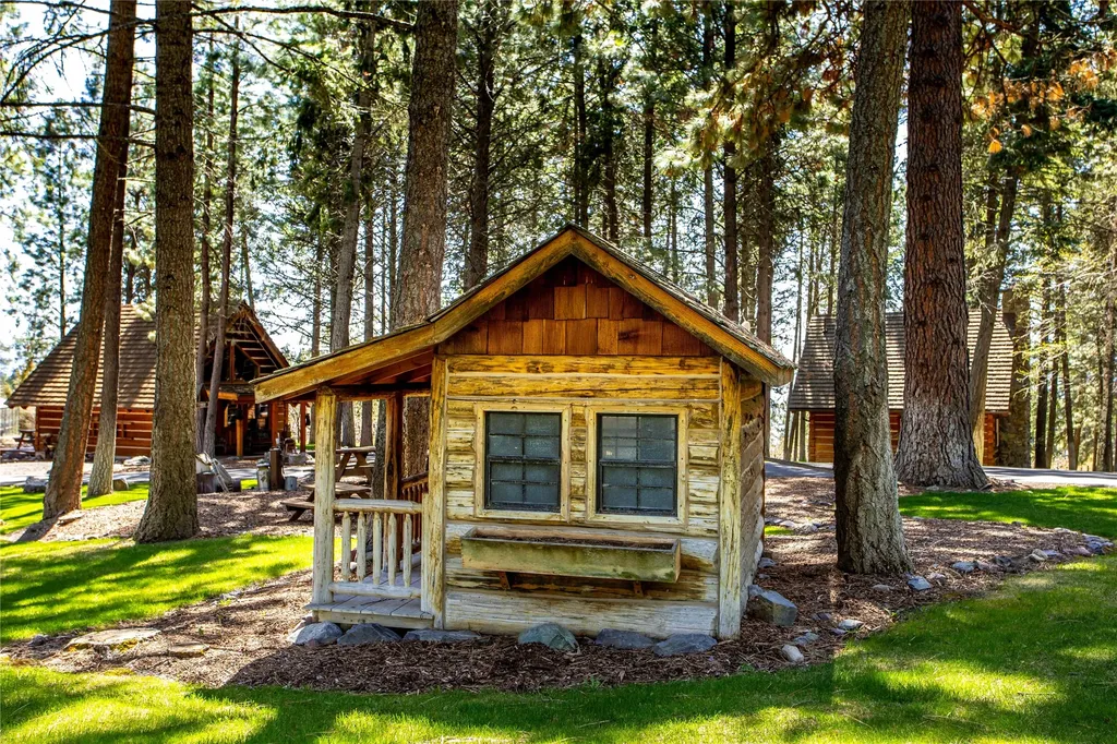 13518 Sylvan Drive Bigfork MT 59911