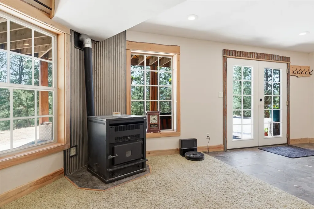24 Forrest Drive Jefferson City MT 59638