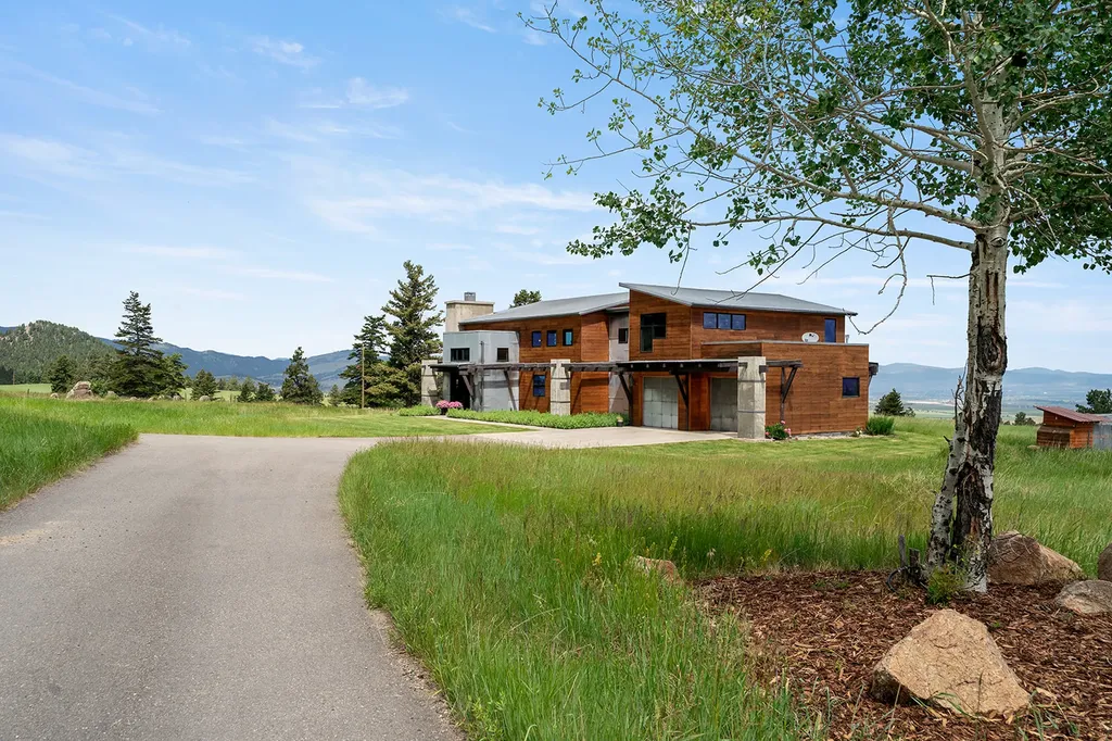 2 Finn Mountain Road Montana City MT 59634