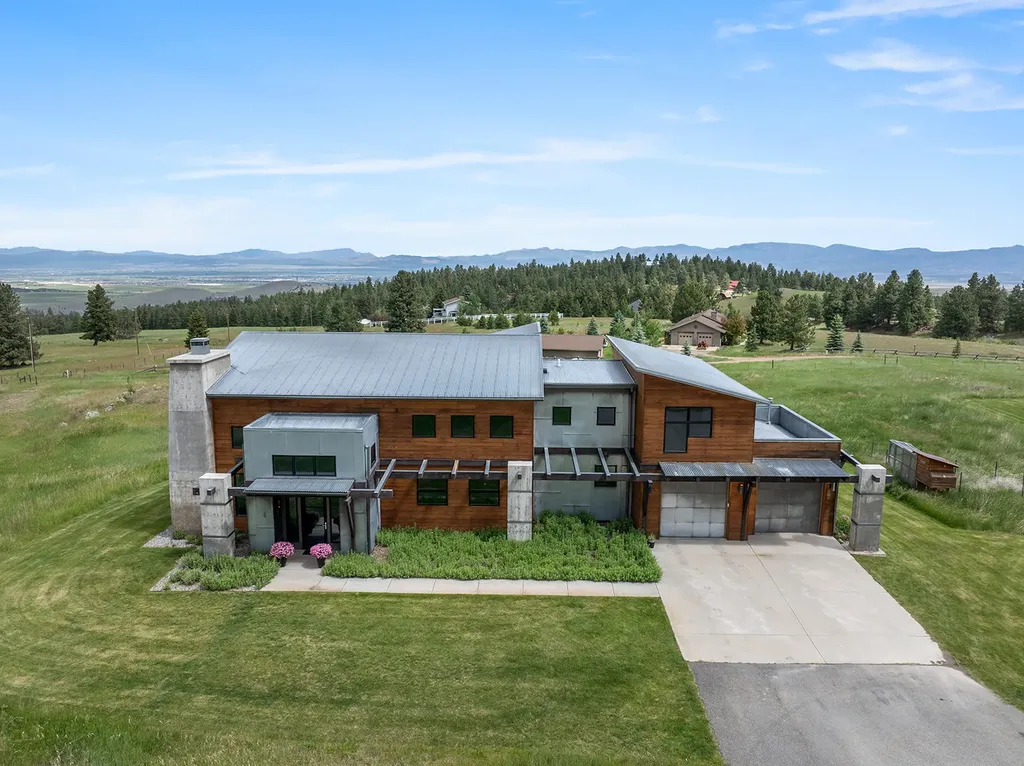 2 Finn Mountain Road Montana City MT 59634