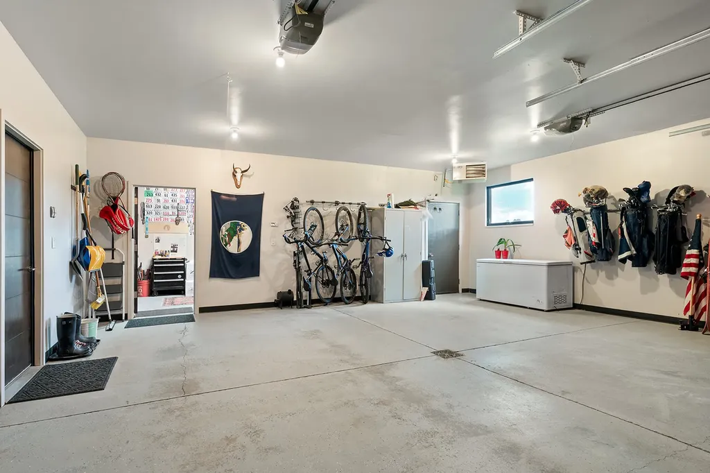 2 Finn Mountain Road Montana City MT 59634