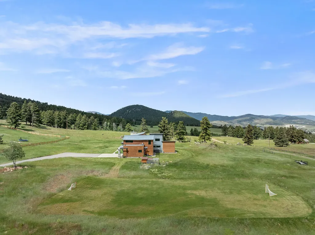 2 Finn Mountain Road Montana City MT 59634