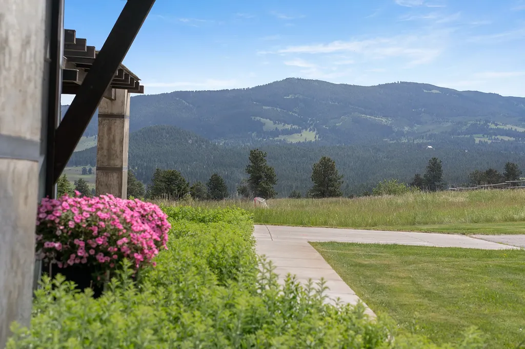 2 Finn Mountain Road Montana City MT 59634