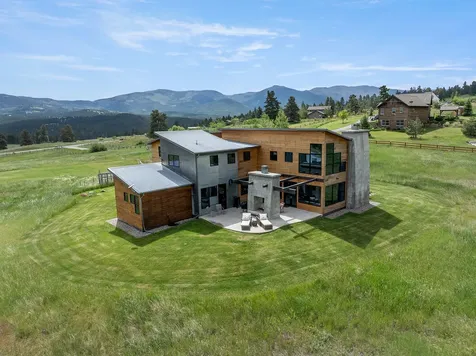 2 Finn Mountain Road Montana City MT 59634