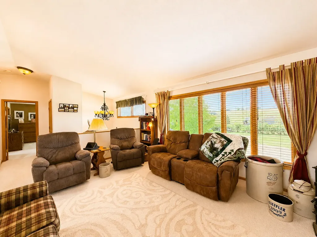 7 Hollow Drive Great Falls MT 59404