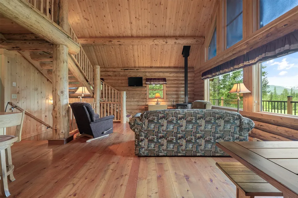 355 Tanager Trail Condon MT 59826