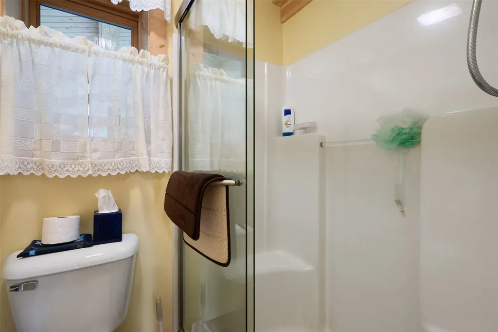 355 Tanager Trail Condon MT 59826