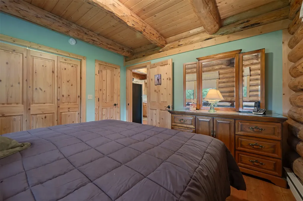 355 Tanager Trail Condon MT 59826