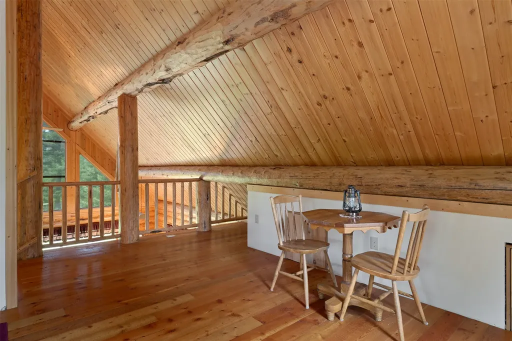 355 Tanager Trail Condon MT 59826