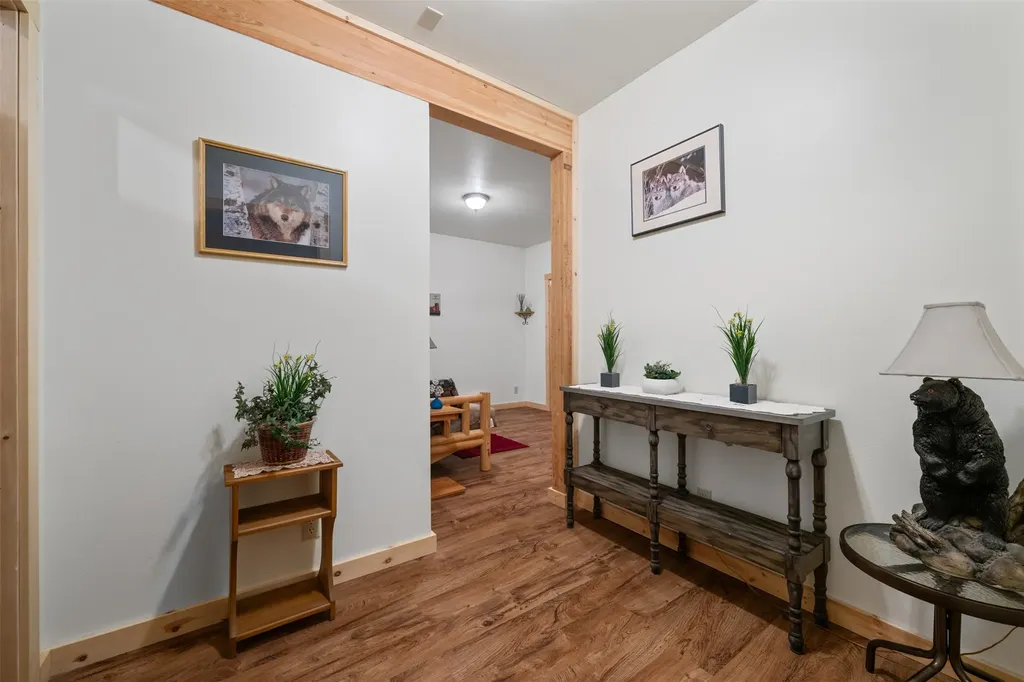 355 Tanager Trail Condon MT 59826