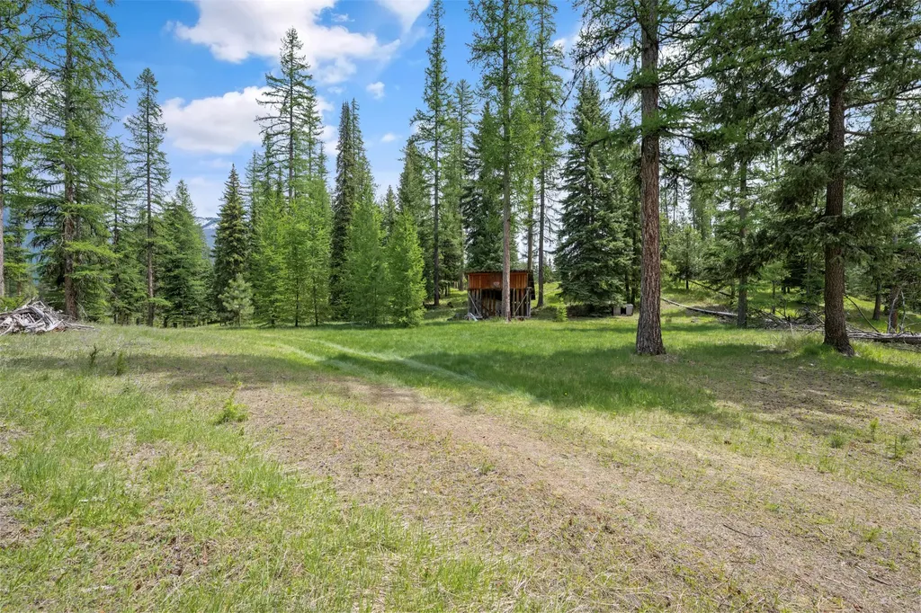 355 Tanager Trail Condon MT 59826