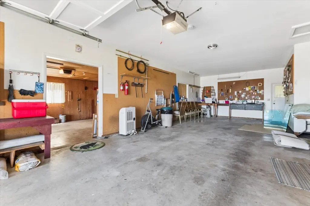 6650 Us Hwy 93 S Lakeside MT 59922