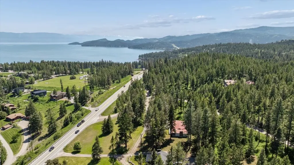 6650 Us Hwy 93 S Lakeside MT 59922