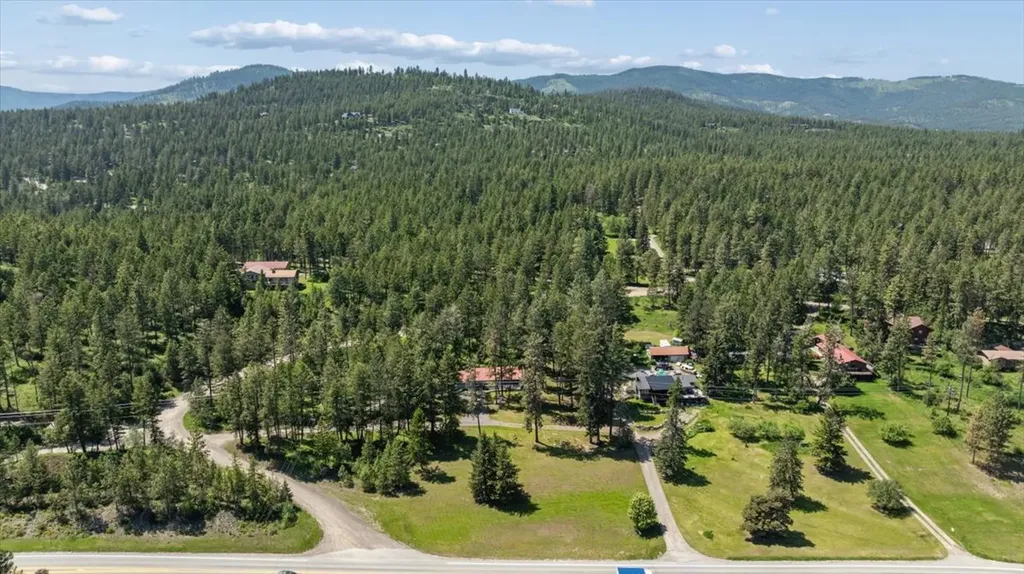6650 Us Hwy 93 S Lakeside MT 59922