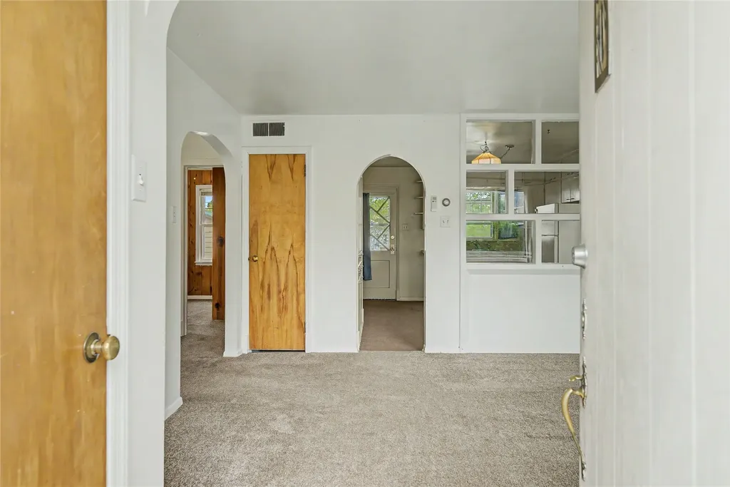 1038 Missoula Avenue Helena MT 59601