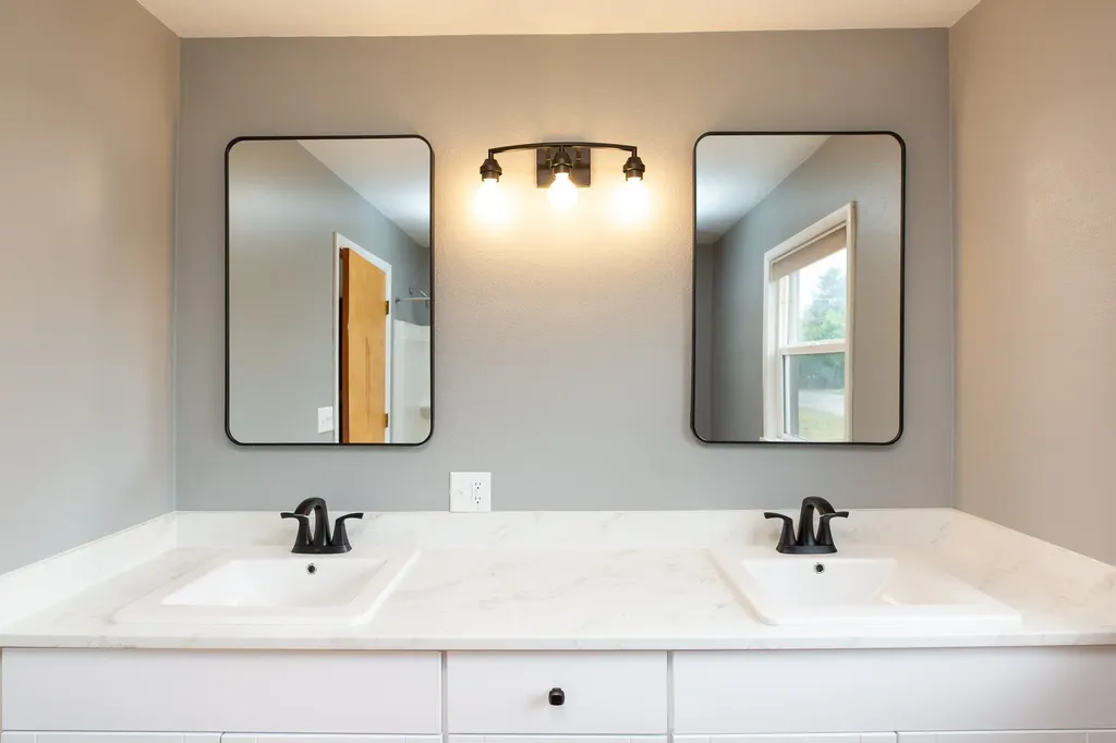 1732 Defoe Street Missoula MT 59802