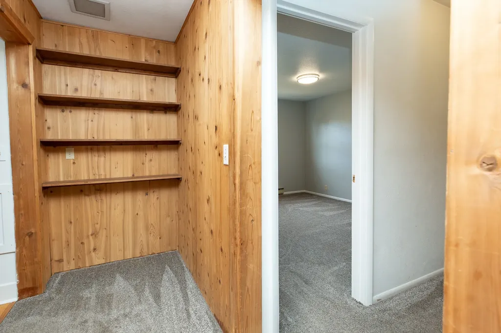 1732 Defoe Street Missoula MT 59802
