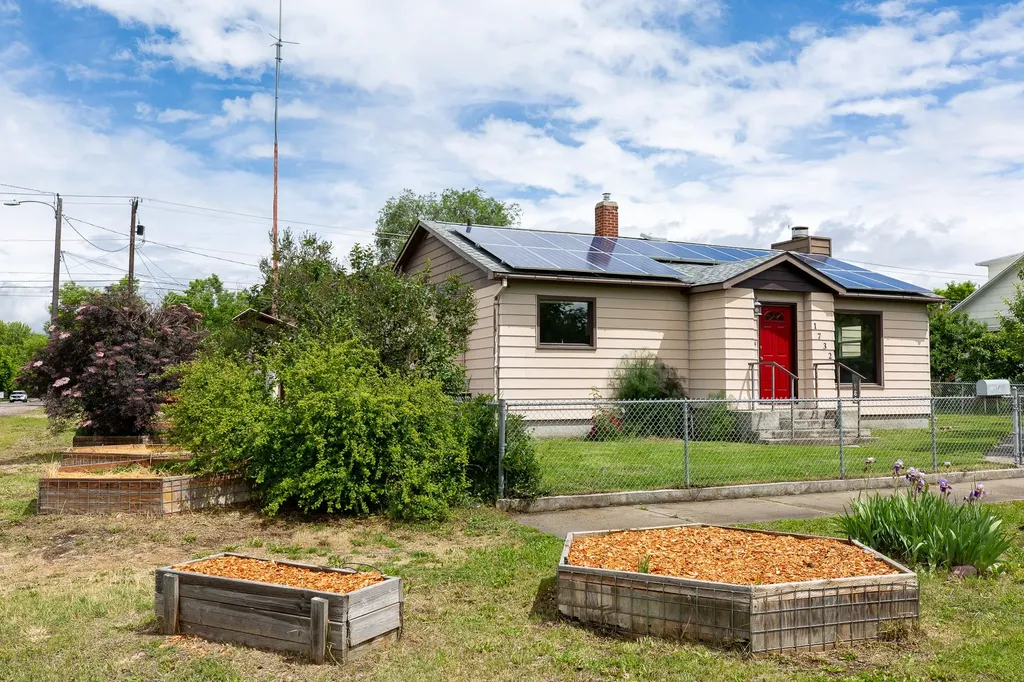 1732 Defoe Street Missoula MT 59802