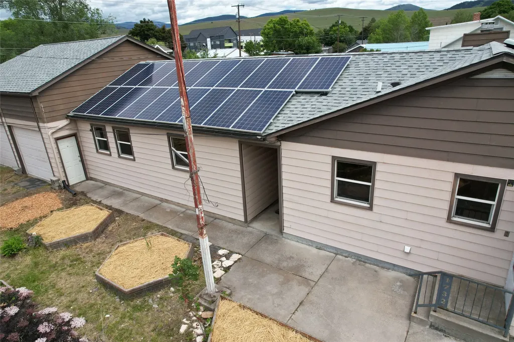 1732 Defoe Street Missoula MT 59802